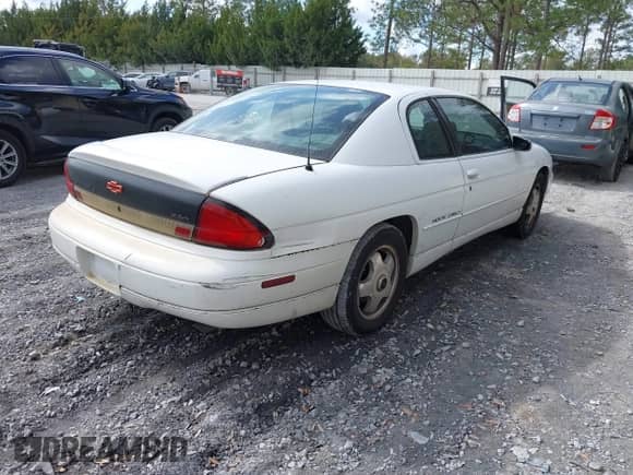 1999 Chevrolet Monte Carlo SS с VIN 2G1WX12K0X9195777, выставлен на аукционе IAAI как лот 41507475 с пробегом 160 194 миль миль и . История ставок и продаж доступна на DreamBid. Изображение 4.