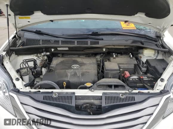 2016 Toyota Sienna Limited Premium with VIN 5TDDK3DCXGS138640, listed as a Copart auction lot 86278975 with 84,854 mi miles and Salvage title. Bid and sale history available at DreamBid. Image 12.