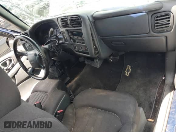 2003 Chevrolet S-10 LS с VIN 1GCCS19X638124955, выставлен на аукционе Copart как лот 64734675 с пробегом 246 520 миль миль и На запчасти • Non repairable. История ставок и продаж доступна на DreamBid. Изображение 8.