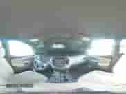 2023 Chevrolet Traverse LS z VIN 1GNERFKW1PJ191651, wystawiony jako Copart lot #84365685 z przebiegiem 38 888 mil mil oraz Szkoda całkowita • Salvage title. Historia ofert i sprzedaży dostępna na DreamBid. Obrazek 15.