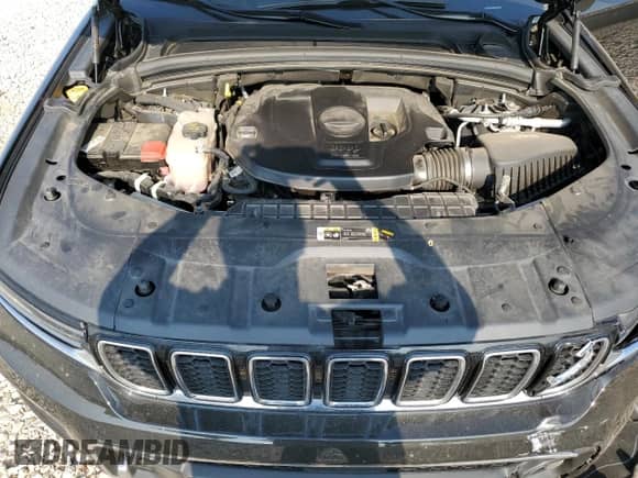 2023 Jeep Grand Cherokee Overland с VIN 1C4RJGDG9PC669610, выставлен на аукционе Copart как лот 63743535 с пробегом 32 944 миль миль и Списание • Salvage title. История ставок и продаж доступна на DreamBid. Изображение 12.