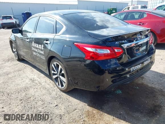 2016 Nissan Altima SL с VIN 1N4AL3AP0GC248420, выставлен на аукционе IAAI как лот 42589904 с пробегом 152 908 миль миль и . История ставок и продаж доступна на DreamBid. Изображение 3.
