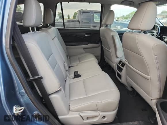 2019 Honda Pilot EX-L with VIN 5FNYF5H56KB017968, listed as a Copart auction lot 85866215 with 113,133 mi miles and Salvage title. Bid and sale history available at DreamBid. Image 11.