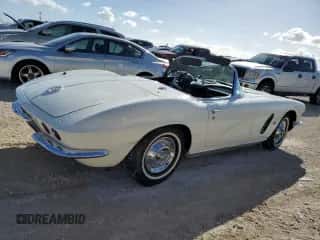 1962 Chevrolet Corvette с VIN 20867S113558, выставлен на аукционе Copart как лот 78642914 с пробегом 86 495 миль миль и Списание • Salvage title. История ставок и продаж доступна на DreamBid. Изображение 3.