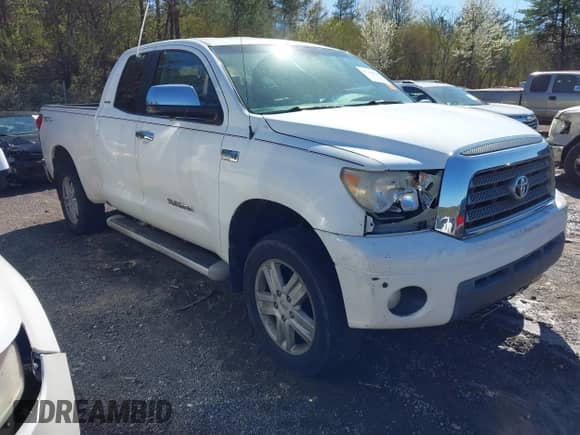 2008 Toyota Tundra Limited с VIN 5TFBV58108X057077, выставлен на аукционе IAAI как лот 41768968 с пробегом 328 249 миль миль и . История ставок и продаж доступна на DreamBid. Изображение 1.