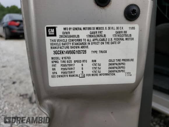 2006 Chevrolet Silverado 1500 Work Truck с VIN 3GCEK14V66G165728, выставлен на аукционе Copart как лот 61526273 с пробегом 212 701 миль миль и Списание • Salvage title. История ставок и продаж доступна на DreamBid. Изображение 14.