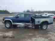 2001 Dodge Dakota Sport z VIN 1B7GG22N81S220121, wystawiony jako IAAI lot #41907923 z przebiegiem Nie podano mil oraz . Historia ofert i sprzedaży dostępna na DreamBid. Obrazek 14.