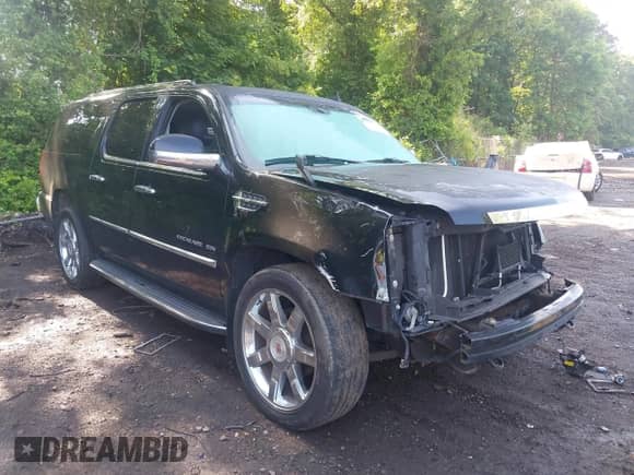 2014 Cadillac Escalade ESV Luxury с VIN 1GYS4HEFXER156391, выставлен на аукционе IAAI как лот 42424766 с пробегом 169 353 миль миль и . История ставок и продаж доступна на DreamBid. Изображение 1.