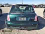 2006 MINI Hardtop S with VIN WMWRE33566TJ36364, listed as a Copart auction lot 89476895 with 117,250 mi miles and Clean title. Bid and sale history available at DreamBid. Image 6.