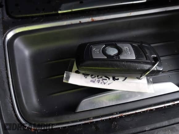 2013 BMW 3 Series 328i с VIN WBA3A5G5XDNP23823, выставлен на аукционе IAAI как лот 43431534 с пробегом 168 935 миль миль и . История ставок и продаж доступна на DreamBid. Изображение 11.