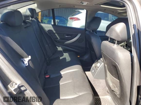 2013 BMW 3 Series 328i xDrive with VIN WBA3B3C57DF540588, listed as a Copart auction lot 85345655 with 111,033 mi miles and Clean title. Bid and sale history available at DreamBid. Image 10.