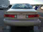 2001 Toyota Camry LE z VIN 4T1BG22K01U113094, wystawiony jako Copart lot #80082145 z przebiegiem 190 222 mil mil oraz Szkoda całkowita • Salvage title. Historia ofert i sprzedaży dostępna na DreamBid. Obrazek 6.