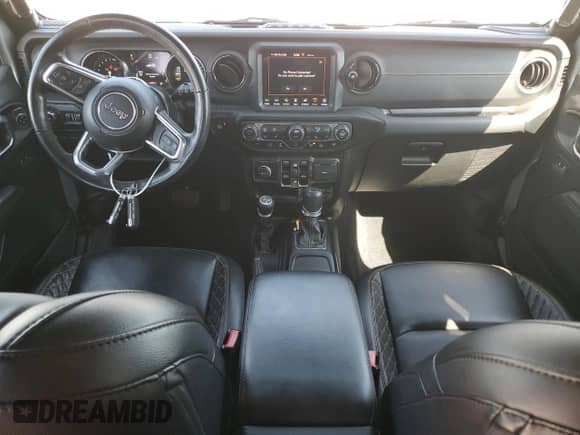 2021 Jeep Wrangler Unlimited Sahara with VIN 1C4JJXP67MW686559, listed as a Copart auction lot 52409305 with 43,902 mi miles and Salvage title. Bid and sale history available at DreamBid. Image 8.