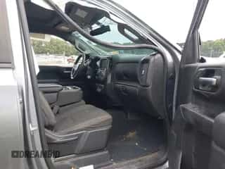 2021 Chevrolet Silverado 1500 Custom Trail Boss с VIN 3GCPYCEF3MG338273, выставлен на аукционе IAAI как лот 43227585 с пробегом 88 477 миль миль и . История ставок и продаж доступна на DreamBid. Изображение 5.