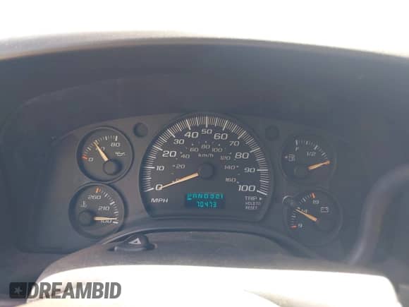 2003 Chevrolet Express Passenger with VIN 1GAHG39U331116872, listed as a IAAI auction lot 42273134 with 70,473 mi miles and . Bid and sale history available at DreamBid. Image 7.