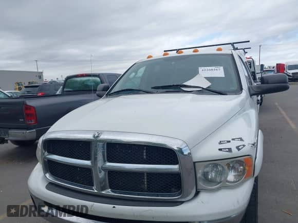 2005 Dodge 3500 SLT with VIN 3D7LS38C25G700392, listed as a IAAI auction lot 42260267 with Not provided miles and . Bid and sale history available at DreamBid. Image 12.