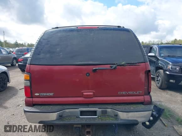 2003 Chevrolet Tahoe Z71 с VIN 1GNEK13T53R110402, выставлен на аукционе IAAI как лот 42204565 с пробегом Не указан миль и . История ставок и продаж доступна на DreamBid. Изображение 16.