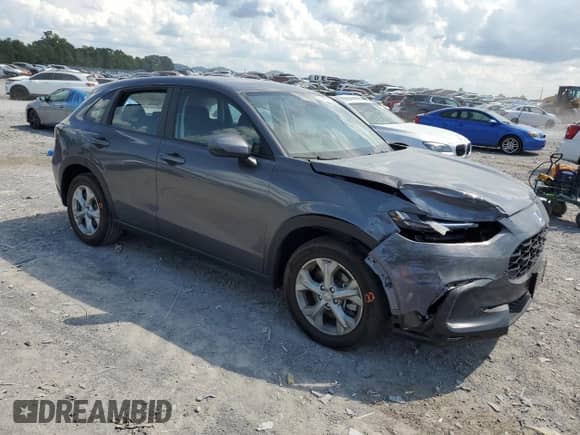 2025 Honda HR-V LX with VIN 3CZRZ1H34SM727377, listed as a Copart auction lot 64195185 with 2,624 mi miles and Clean title. Bid and sale history available at DreamBid. Image 4.