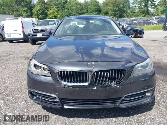 2014 BMW 5 Series 535i xDrive с VIN WBA5B3C59ED536757, выставлен на аукционе IAAI как лот 43097333 с пробегом 92 462 миль миль и . История ставок и продаж доступна на DreamBid. Изображение 13.