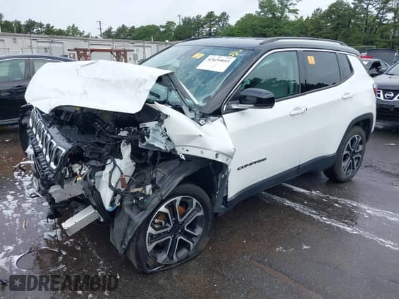2022 Jeep Compass Limited with VIN 3C4NJDCB5NT185115, listed as a IAAI auction lot 42626053 with 39,163 mi miles and . Bid and sale history available at DreamBid. Image 2.