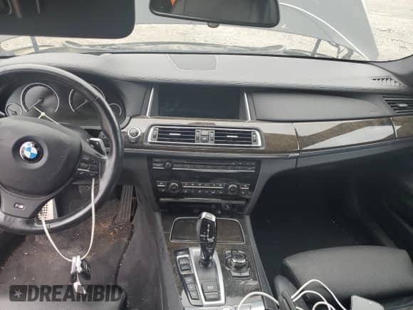 2013 BMW 7 Series 750Li xDrive with VIN WBAYF8C53DD141678, listed as a Copart auction lot 64843395 with 83,931 mi miles and Clean title. Bid and sale history available at DreamBid. Image 8.