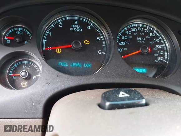 2013 Chevrolet Tahoe LT with VIN 1GNSKBE04DR339098, listed as a IAAI auction lot 42989580 with 220,959 mi miles and . Bid and sale history available at DreamBid. Image 7.