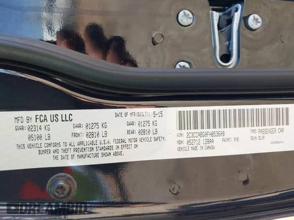 2015 Chrysler 300 S с VIN 2C3CCABG0FH853608, выставлен на аукционе IAAI как лот 41523060 с пробегом 91 153 миль миль и . История ставок и продаж доступна на DreamBid. Изображение 9.