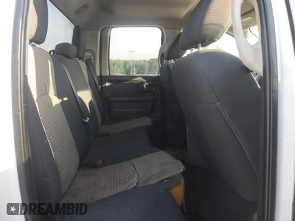 2012 Ram 1500 Tradesman z VIN 1C6RD6FP7CS175218, wystawiony jako Copart lot #57409305 z przebiegiem 303 140 mil mil oraz Szkoda całkowita • Salvage title. Historia ofert i sprzedaży dostępna na DreamBid. Obrazek 10.