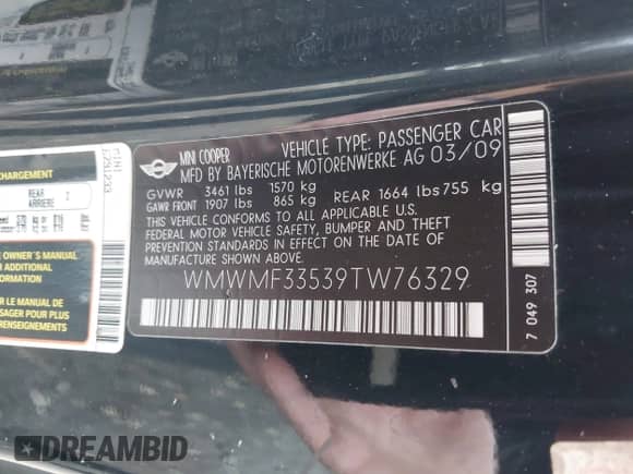 2009 MINI Hardtop with VIN WMWMF33539TW76329, listed as a IAAI auction lot 42512079 with 94,865 mi miles and . Bid and sale history available at DreamBid. Image 9.