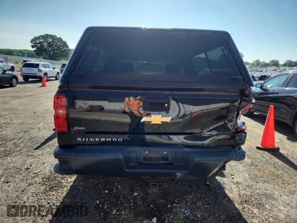 2018 Chevrolet Silverado 1500 Work Truck with VIN 1GCNKNEH2JZ197794, listed as a Copart auction lot 62531375 with 92,096 mi miles and Clean title. Bid and sale history available at DreamBid. Image 6.
