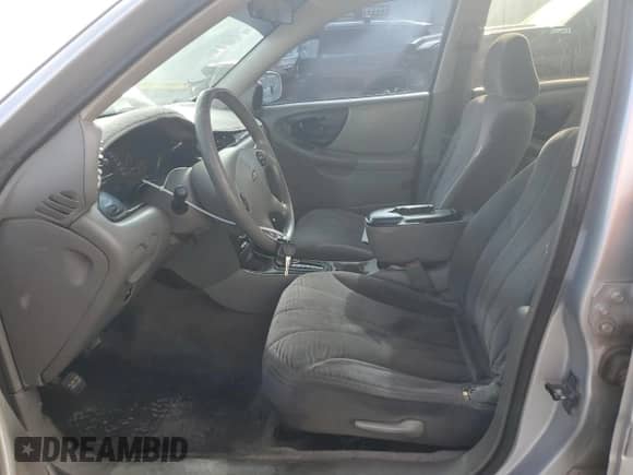 2004 Chevrolet Malibu Classic с VIN 1G1ND52F84M519894, выставлен на аукционе Copart как лот 71655035 с пробегом 180 552 миль миль и Списание • Salvage title. История ставок и продаж доступна на DreamBid. Изображение 7.