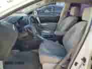 2009 Nissan Rogue S with VIN JN8AS58V89W445872, listed as a Copart auction lot 70373135 with 150,778 mi miles and Salvage title. Bid and sale history available at DreamBid. Image 7.