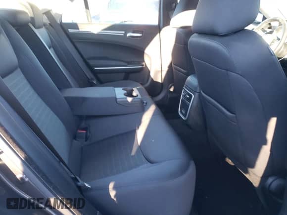 2020 Chrysler 300 Touring L с VIN 2C3CCAAG8LH168673, выставлен на аукционе Copart как лот 87555645 с пробегом 28 019 миль миль и Списание • Salvage title. История ставок и продаж доступна на DreamBid. Изображение 10.