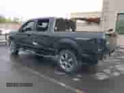 2016 Ford F-150 Lariat z VIN 1FTEW1CF8GKE96397, wystawiony jako IAAI lot #43313879 z przebiegiem 141 518 mil mil oraz . Historia ofert i sprzedaży dostępna na DreamBid. Obrazek 3.