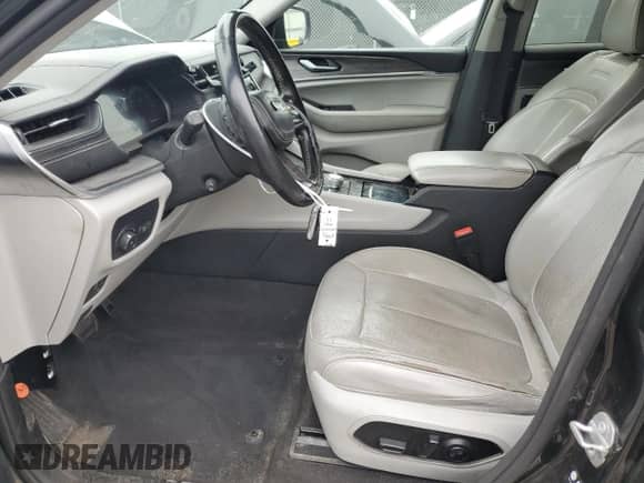 2022 Jeep Grand Cherokee Overland с VIN 1C4RJKDG0N8523826, выставлен на аукционе Copart как лот 60982245 с пробегом 33 121 миль миль и Списание • Salvage title. История ставок и продаж доступна на DreamBid. Изображение 7.