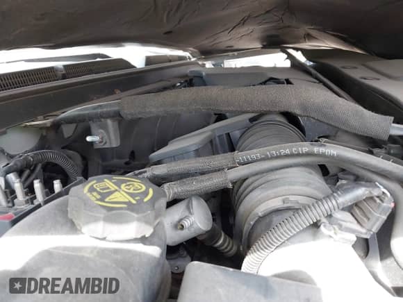 2015 Cadillac Escalade ESV Premium z VIN 1GYS4TKJ6FR540780, wystawiony jako IAAI lot #42591935 z przebiegiem 158 289 mil mil oraz . Historia ofert i sprzedaży dostępna na DreamBid. Obrazek 10.