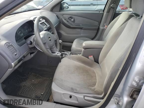 2005 Chevrolet Malibu с VIN 1G1ZS52F95F279137, выставлен на аукционе Copart как лот 71100095 с пробегом Не указан миль и Чистый • Clean title. История ставок и продаж доступна на DreamBid. Изображение 7.