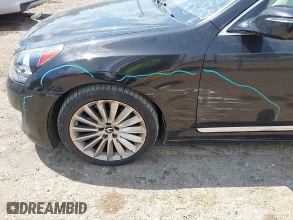 2014 Hyundai Equus Signature with VIN KMHGH4JH5EU089417, listed as a IAAI auction lot 42939834 with 86,073 mi miles and . Bid and sale history available at DreamBid. Image 14.