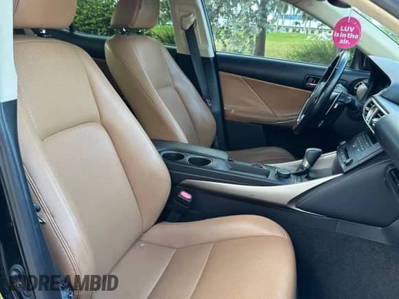 2016 Lexus IS 200t с VIN JTHBA1D24G5005995, выставлен на аукционе Copart как лот 89445115 с пробегом 102 333 миль миль и Чистый • Clean title. История ставок и продаж доступна на DreamBid. Изображение 5.