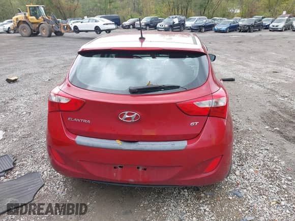 2017 Hyundai Elantra с VIN KMHD35LH1HU363608, выставлен на аукционе IAAI как лот 43282144 с пробегом 106 990 миль миль и . История ставок и продаж доступна на DreamBid. Изображение 16.