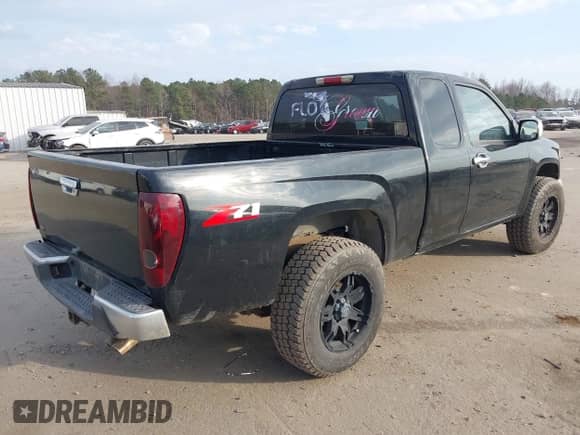 2005 Chevrolet Colorado LS Z71 z VIN 1GCDS196358170810, wystawiony jako IAAI lot #41516338 z przebiegiem 147 901 mil mil oraz . Historia ofert i sprzedaży dostępna na DreamBid. Obrazek 4.