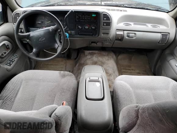 1996 Chevrolet Suburban с VIN 3GNFK16R4TG168229, выставлен на аукционе Copart как лот 76841404 с пробегом 267 947 миль миль и Чистый • Clean title. История ставок и продаж доступна на DreamBid. Изображение 8.
