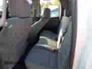 2019 Chevrolet Silverado 1500 Custom z VIN 2GCVKMEC7K1243970, wystawiony jako IAAI lot #43347102 z przebiegiem 79 556 mil mil oraz . Historia ofert i sprzedaży dostępna na DreamBid. Obrazek 8.