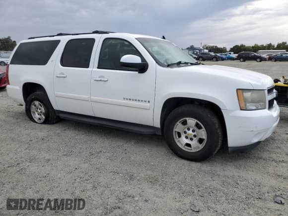 2009 Chevrolet Suburban 2LT с VIN 1GNFK263X9J105175, выставлен на аукционе Copart как лот 83761685 с пробегом 229 787 миль миль и Списание • Salvage title. История ставок и продаж доступна на DreamBid. Изображение 4.