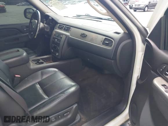 2011 Chevrolet Avalanche LT с VIN 3GNTKFE3XBG101145, выставлен на аукционе IAAI как лот 42714755 с пробегом 204 972 миль миль и . История ставок и продаж доступна на DreamBid. Изображение 5.