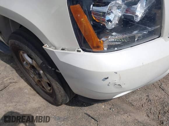 2014 Chevrolet Tahoe LTZ с VIN 1GNSKCE09ER212161, выставлен на аукционе IAAI как лот 42836208 с пробегом 156 432 миль миль и . История ставок и продаж доступна на DreamBid. Изображение 18.