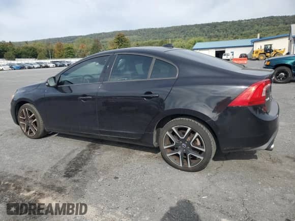 2017 Volvo S60 Dynamic с VIN YV140MTLXH2429817, выставлен на аукционе Copart как лот 85536525 с пробегом 79 506 миль миль и Списание • Salvage title. История ставок и продаж доступна на DreamBid. Изображение 2.