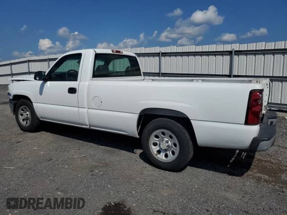 2007 Chevrolet Silverado 1500 Work Truck with VIN 1GCEC14X87Z171935, listed as a Copart auction lot 68707425 with 155,427 mi miles and Salvage title. Bid and sale history available at DreamBid. Image 2.