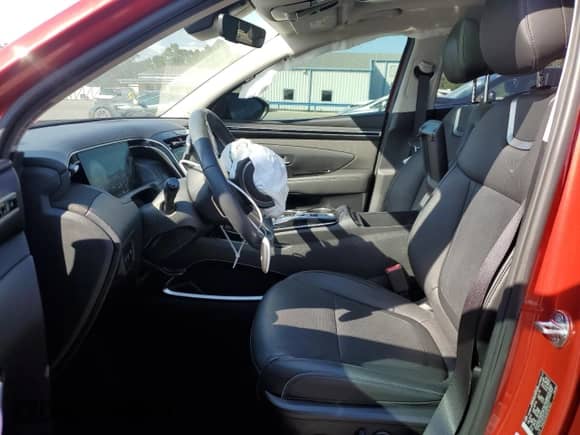 2023 Hyundai Tucson Limited z VIN 5NMJE3AE6PH271639, wystawiony jako Copart lot #87242835 z przebiegiem 30 038 mil mil oraz Szkoda całkowita • Salvage title. Historia ofert i sprzedaży dostępna na DreamBid. Obrazek 7.