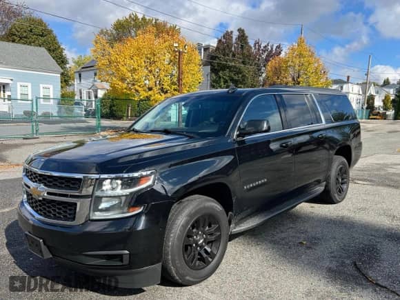 2020 Chevrolet Suburban LS с VIN 1GNSKGKCXLR228372, выставлен на аукционе Copart как лот 89929375 с пробегом 220 295 миль миль и Чистый • Clean title. История ставок и продаж доступна на DreamBid. Изображение 2.